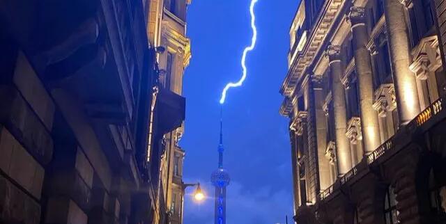 星空注册防雷解析上海东方明珠“接闪”